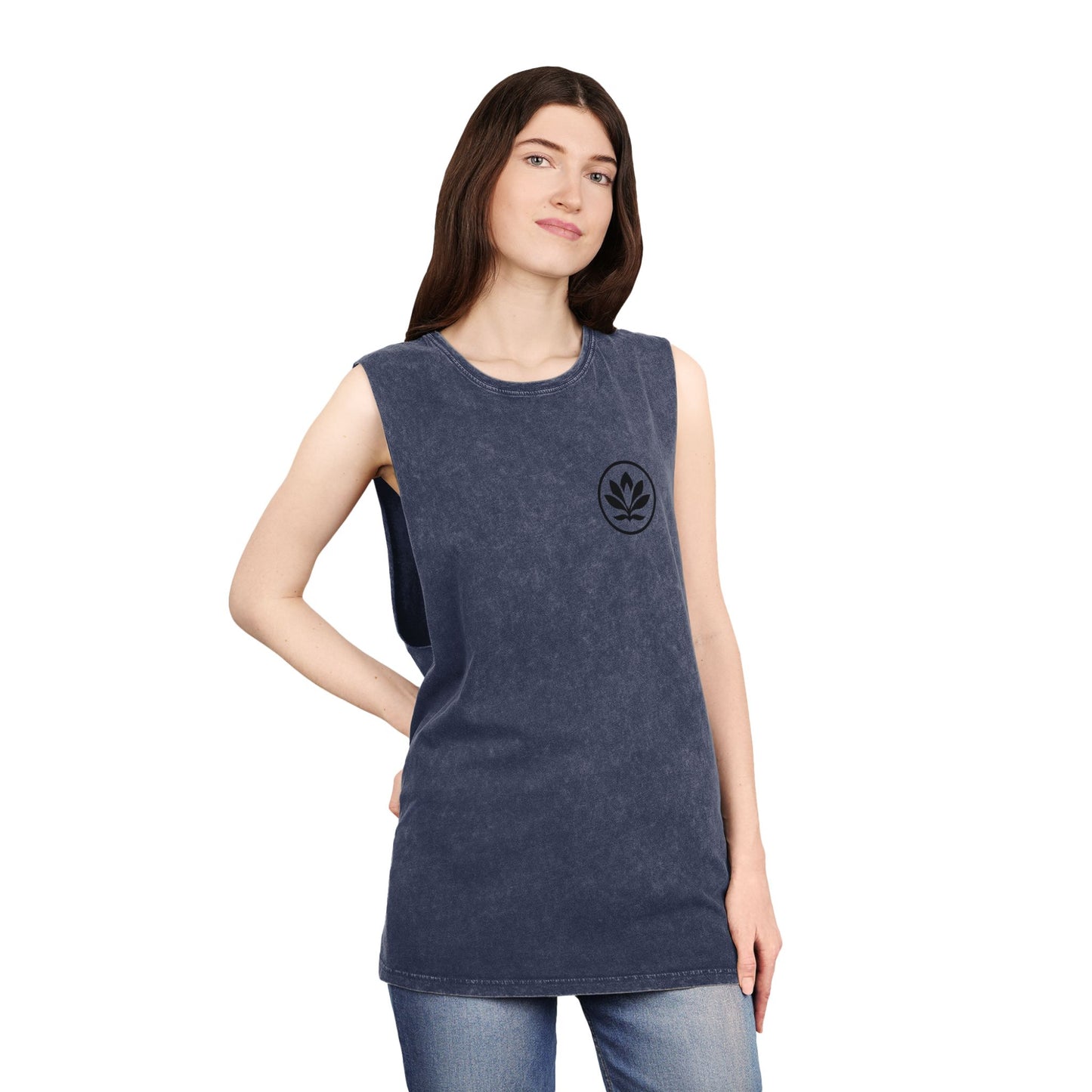 The Crest Tank