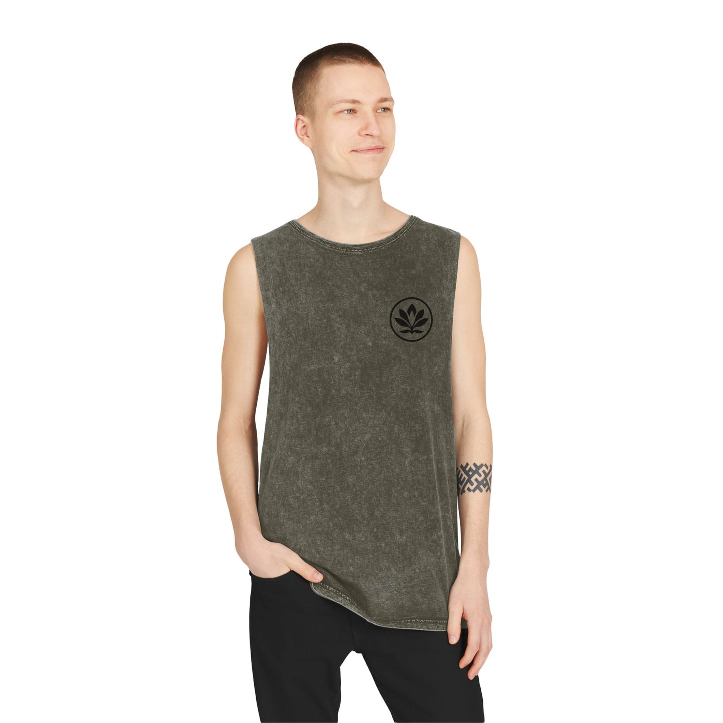 The Crest Tank