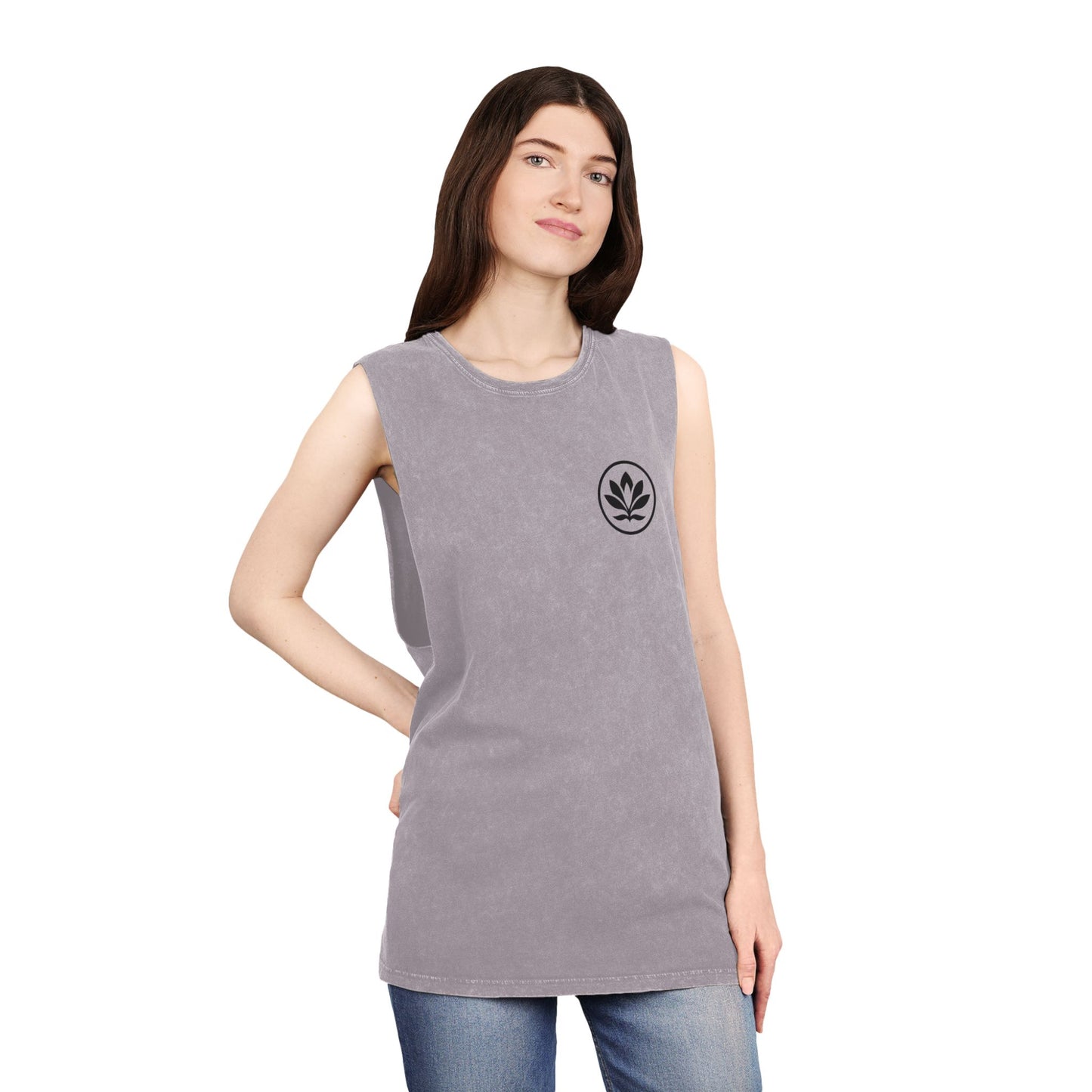 The Crest Tank